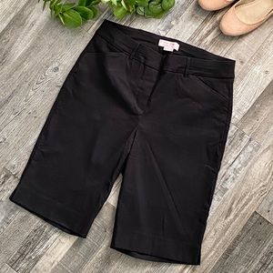 ⬇️ NWOT Penningtons Black Bermuda Shorts